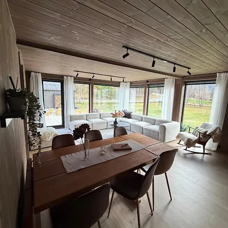 Exclusive With Sauna Сasa de vacaciones *