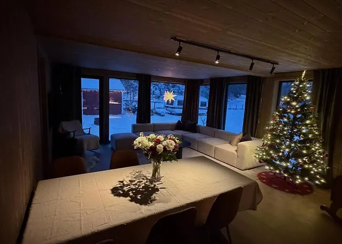 Semesterbostad Exclusive With Sauna Skibotn